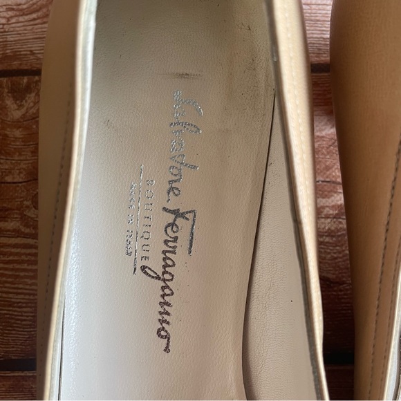 AUTHENTIC SALVATORE FERRAGAMO CLASSIC BLACK/TAN HIGH HEEL PUMPS SHOES SIZE 10 - Picture 7 of 16